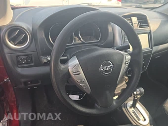 2019 Nissan Versa Sedan SV – miniatura 10
