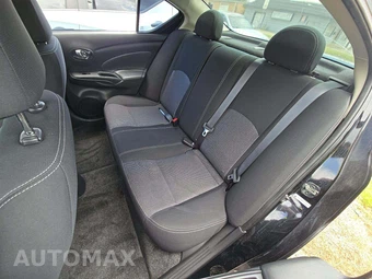 2019 Nissan Versa Sedan SV – miniatura 13