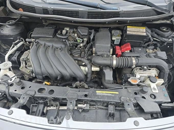 2019 Nissan Versa Sedan SV – miniatura 15