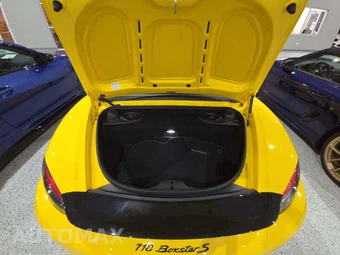 2019 Porsche 718 Boxster S – miniatura 13