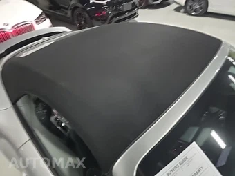 2019 Porsche 911 Carrera 4 Cabriolet – miniatura 12