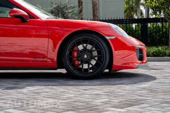 2019 Porsche 911 Carrera 4 GTS - miniatura 14