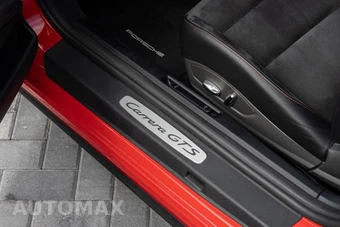 2019 Porsche 911 Carrera 4 GTS - miniatura 18