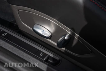 2019 Porsche 911 Carrera 4 GTS - miniatura 20