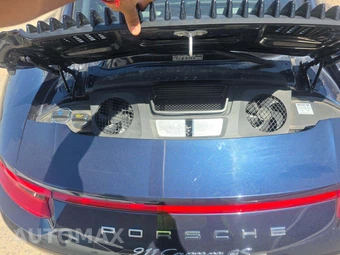 2019 Porsche 911 Carrera 4S – miniatura 14