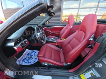 2019 Porsche 911 Carrera Cabriolet – miniatura 6