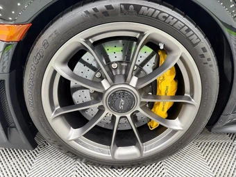 2019 Porsche 911 GT2 RS - miniatura 36