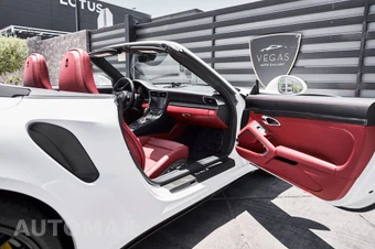 2019 Porsche 911 Turbo S Cabriolet – miniatura 27