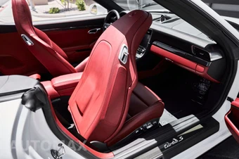 2019 Porsche 911 Turbo S Cabriolet – miniatura 42