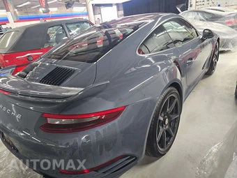 2019 Porsche 911 Turbo S - miniatura 3