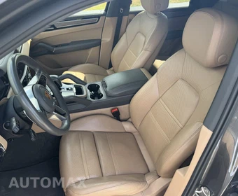 2019 Porsche Cayenne S - miniatura 10