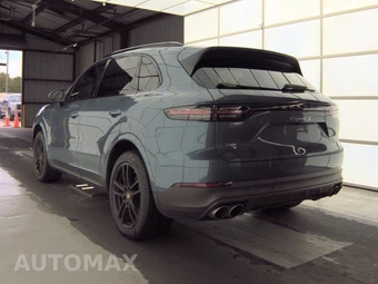 2019 Porsche Cayenne S – miniatura 6