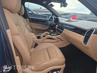 2019 Porsche Cayenne S – miniatura 8