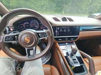 2019 Porsche Cayenne S – miniatura 10