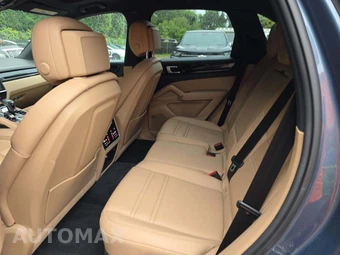 2019 Porsche Cayenne S – miniatura 13
