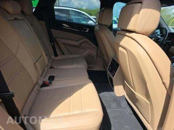 2019 Porsche Cayenne S – miniatura 16