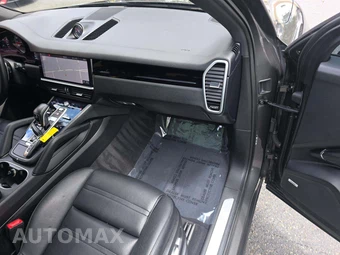 2019 Porsche Cayenne S – miniatura 19