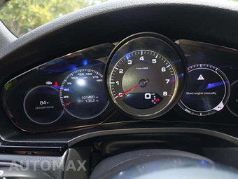 2019 Porsche Cayenne S – miniatura 9