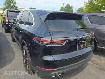 2019 Porsche Cayenne S – miniatura 2