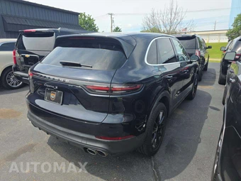 2019 Porsche Cayenne S – miniatura 3
