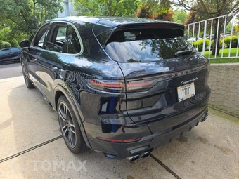 2019 Porsche Cayenne Turbo – miniatura 2