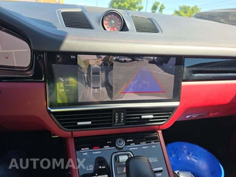 2019 Porsche Cayenne Turbo – miniatura 10