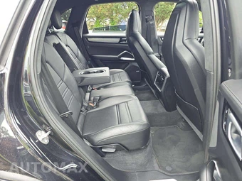 2019 Porsche Cayenne Turbo – miniatura 16
