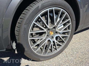 2019 Porsche Cayenne Turbo – miniatura 27