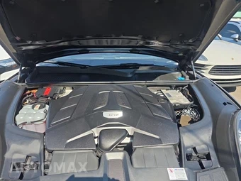 2019 Porsche Cayenne – miniatura 19