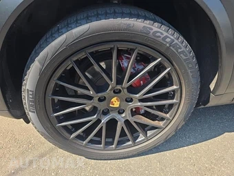 2019 Porsche Cayenne – miniatura 8