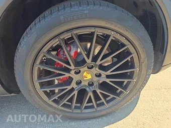2019 Porsche Cayenne – miniatura 9