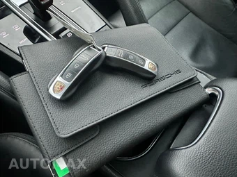 2019 Porsche Cayenne - miniatura 17