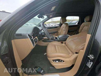 2019 Porsche Cayenne – miniatura 7
