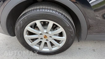 2019 Porsche Cayenne – miniatura 10