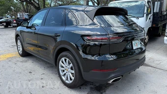 2019 Porsche Cayenne – miniatura 4