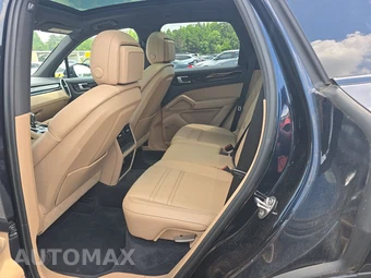 2019 Porsche Cayenne – miniatura 13