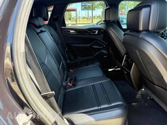 2019 Porsche Cayenne - miniatura 14