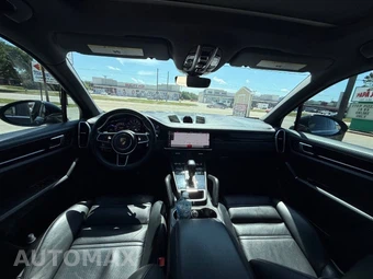 2019 Porsche Cayenne - miniatura 15