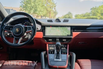 2019 Porsche Cayenne - miniatura 13