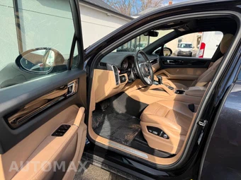 2019 Porsche Cayenne - miniatura 16