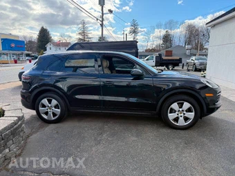 2019 Porsche Cayenne - miniatura 7