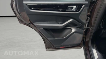 2019 Porsche Cayenne - miniatura 15