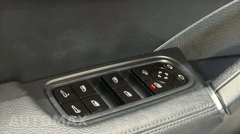 2019 Porsche Cayenne - miniatura 19