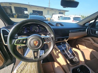 2019 Porsche Cayenne – miniatura 11