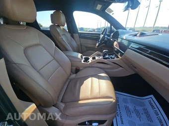 2019 Porsche Cayenne – miniatura 8