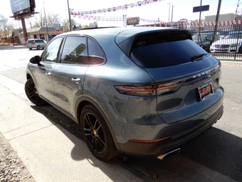 2019 Porsche Cayenne - miniatura 7