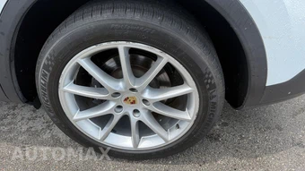 2019 Porsche Cayenne – miniatura 11