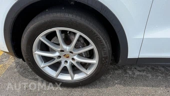 2019 Porsche Cayenne – miniatura 12