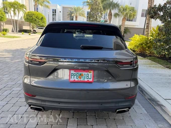 2019 Porsche Cayenne - miniatura 11