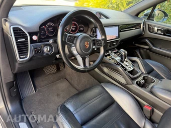 2019 Porsche Cayenne - miniatura 13